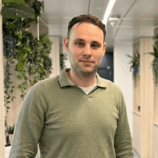 Yuriy KACHMAR